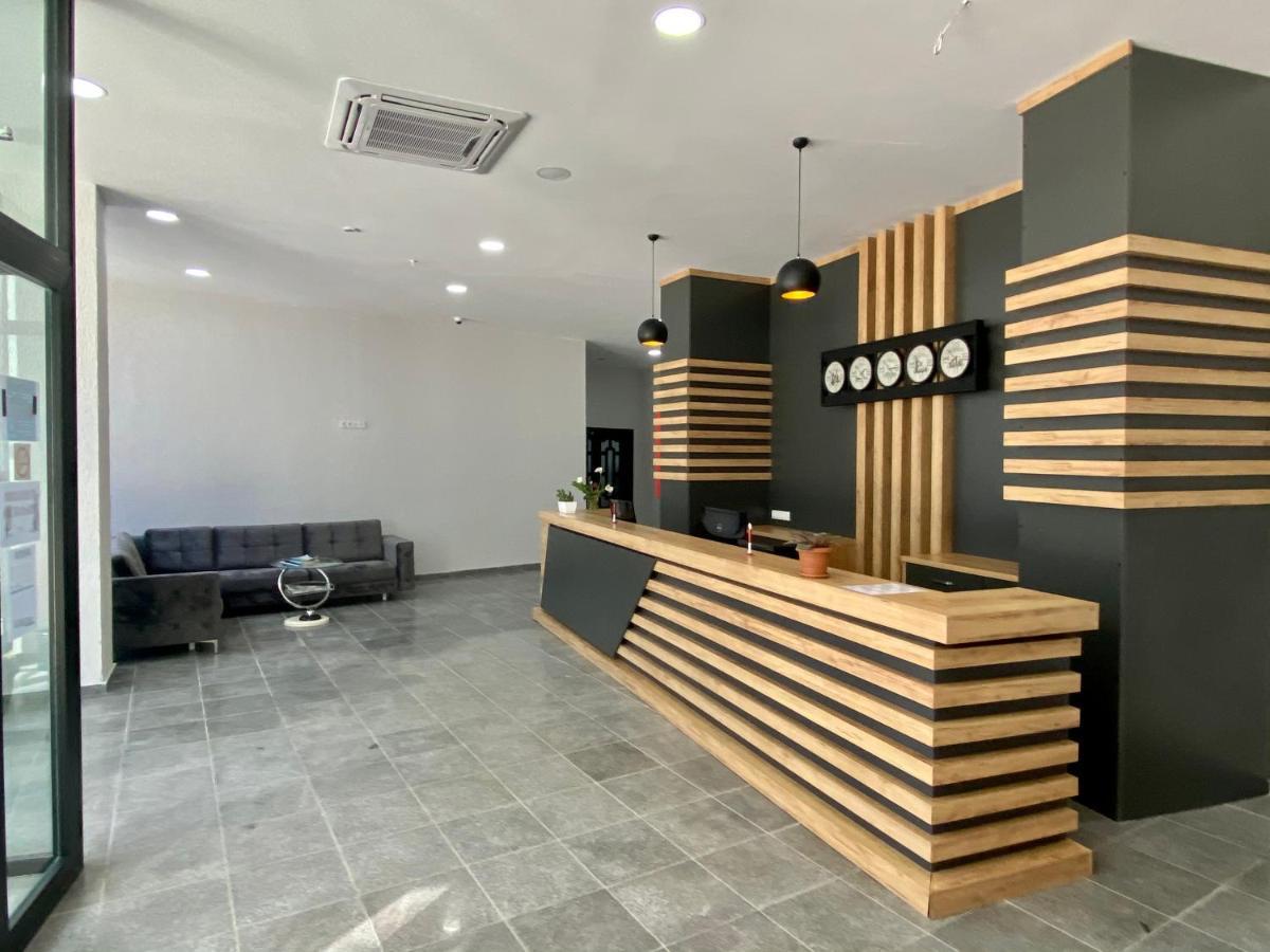 Ramada Skytower Apartman Batumi Kültér fotó